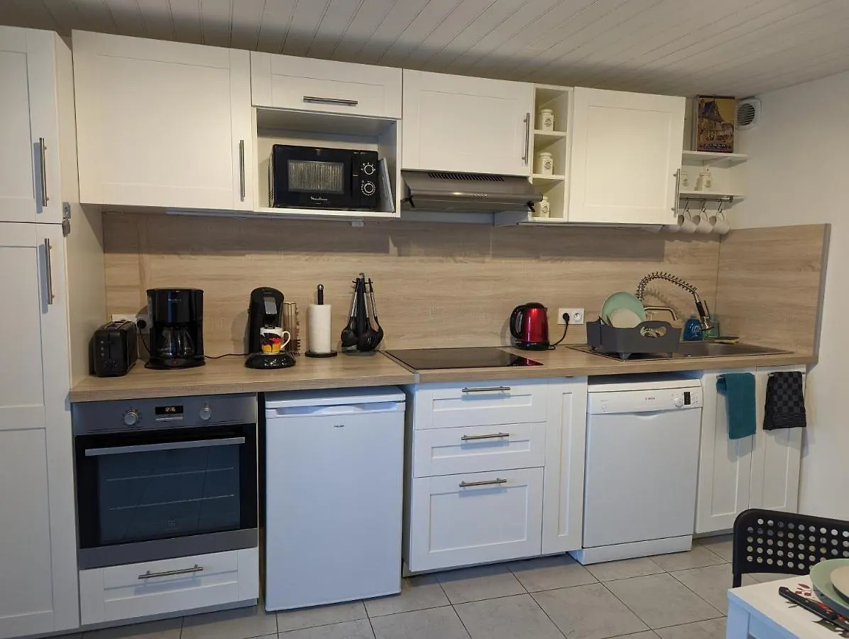 KERDAMEZ DINAN Maison rénovée 6 pers prox centre